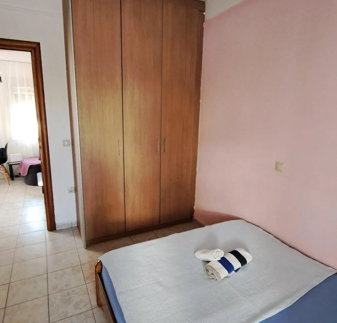 Cosy Apartment Peraia